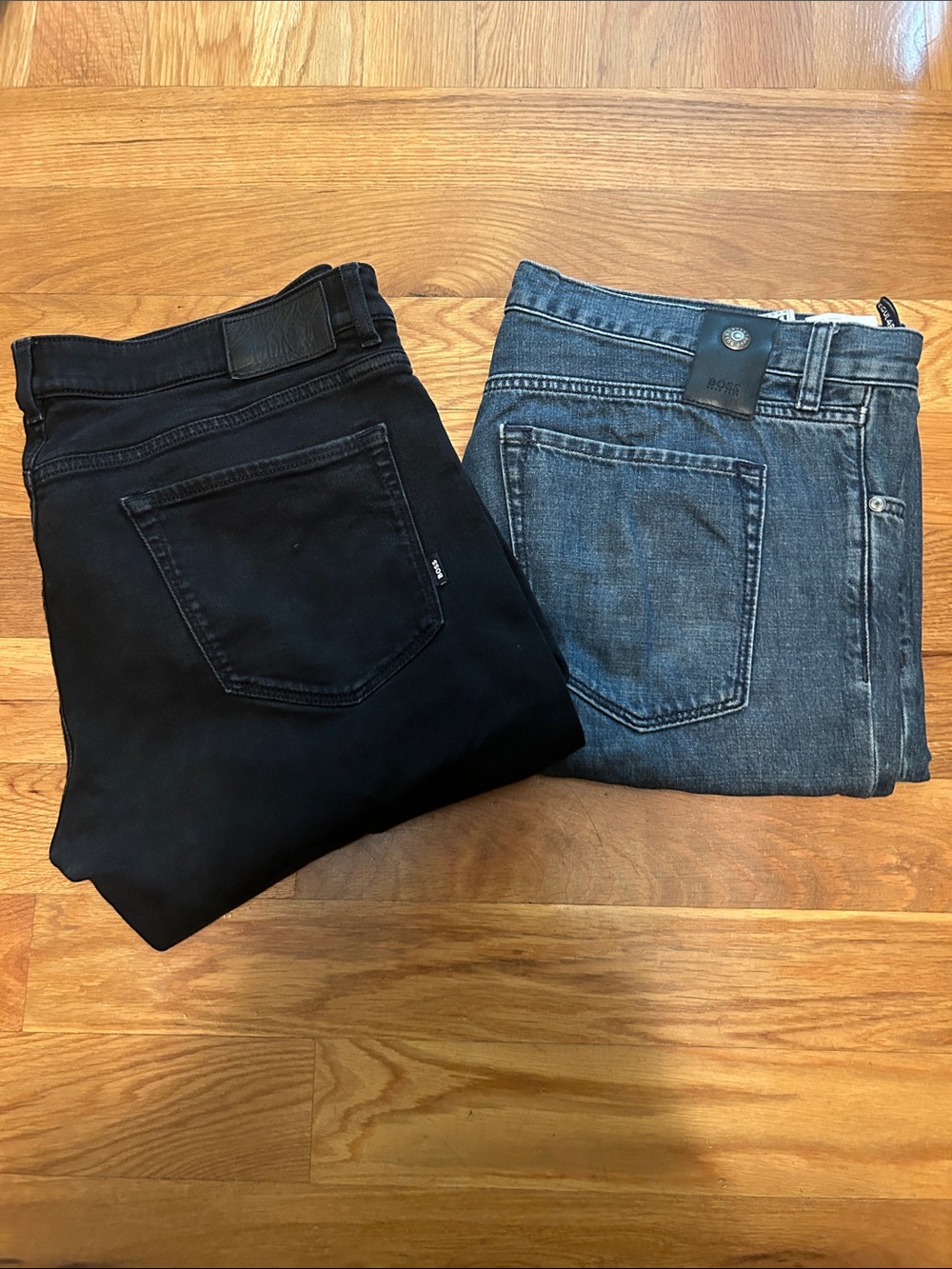 Boss by Hugo Boss Men's Black and Blue Jeans - Classic Fit Size 38
